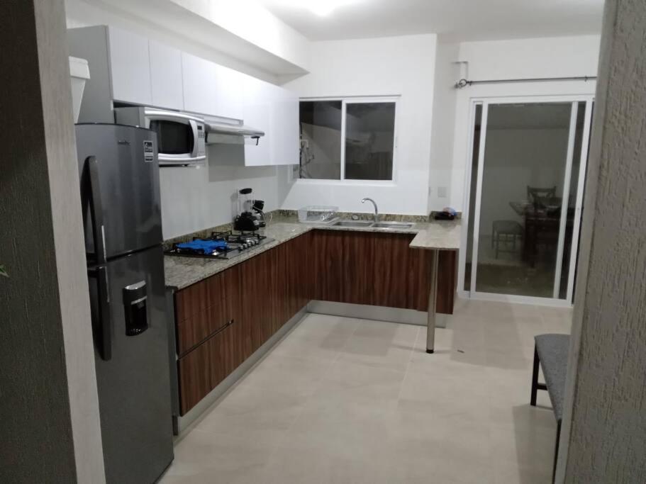 Casa Guerra En Maderos Residencial -Ideal Para Familias Cancun Ngoại thất bức ảnh